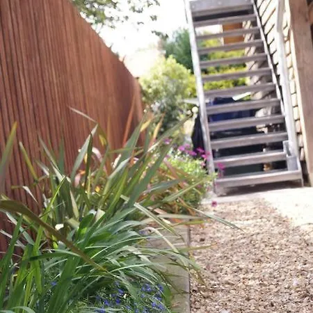 The Old Maple Lodge-luxury Private Annex With A View In Rural Setting アパート