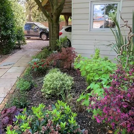 The Old Maple Lodge-luxury Private Annex With A View In Rural Setting *