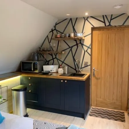 The Old Maple Lodge-luxury Private Annex With A View In Rural Setting * Riccall